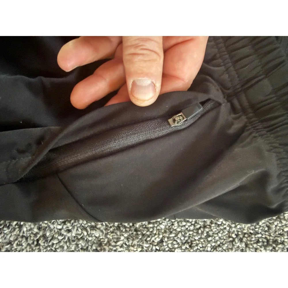 Mens Black Athletic Shorts 2XL Drawstring Elastic Waist Zipper Pocket NWT